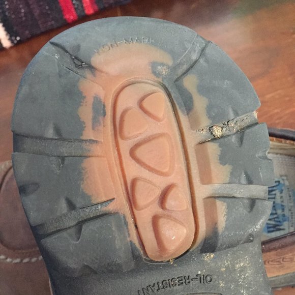 KEEN LEATHER LOAFER SHOES SIZE 9.5 - Picture 6 of 9